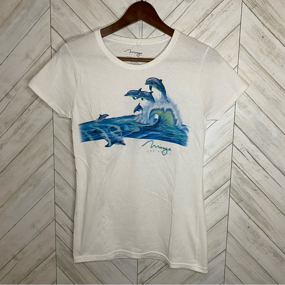 NWOT Mirage Las Vegas dolphin tee